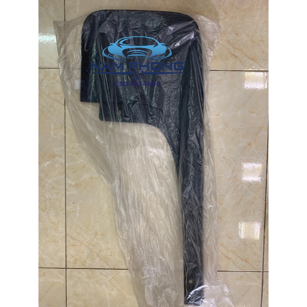Chắn bùn bánh Ranger 16 sau LH RH - EB3Z16A550P / EB3Z16A550M