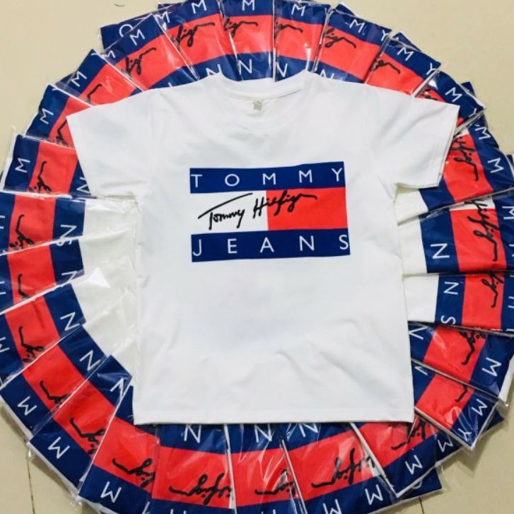 Áo gia đình cổ tròn  Màu Trắng vải Cotton thoáng mát Nam Nữ một fome đủ size .