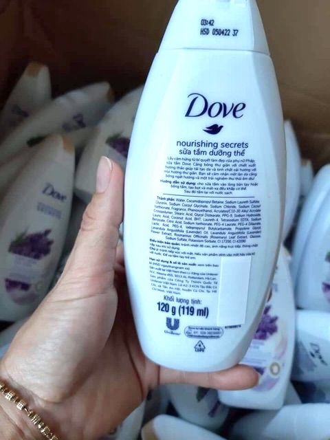 Sữa tắm dưỡng thể Dove 120ml | BigBuy360 - bigbuy360.vn