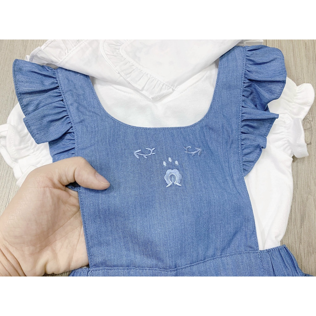 Sét bộ bé gái xuất Hàn Milk Mile yếm jean giấy kèm áo trắng cổ hoa (BO470)