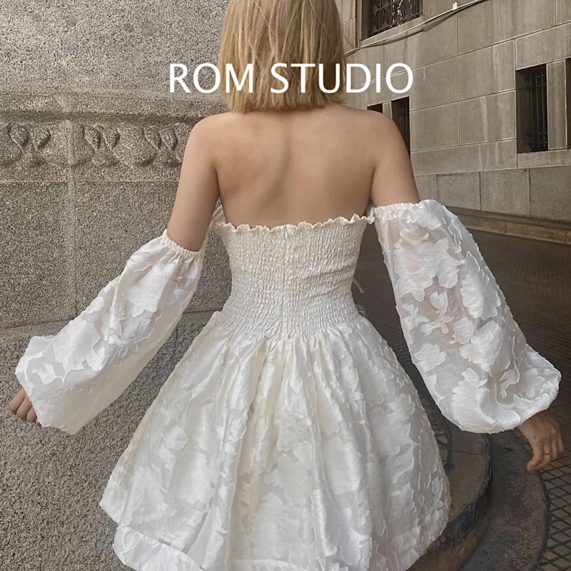 Đầm xoè kiểu joyce dress