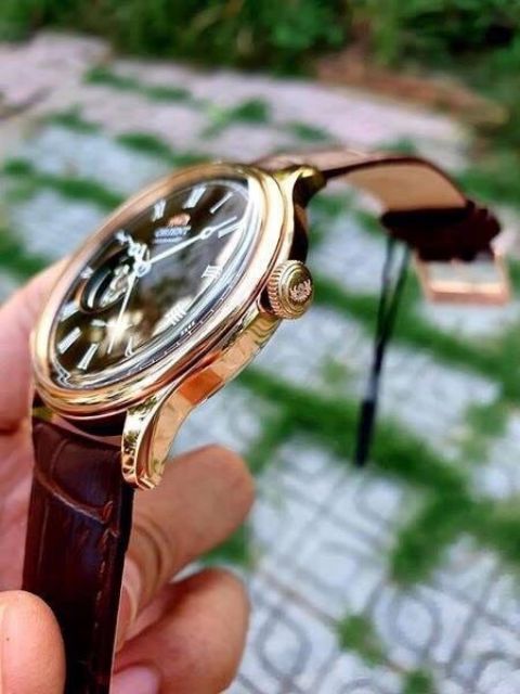 Đồng hồ nam Orient FAG00001T0 Automatic - kính khoáng cứng - dây da nâu - size 42mm thanh lịch