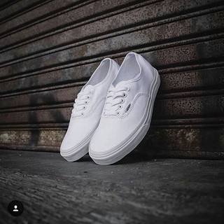 Giày Vans Authentic trắng
