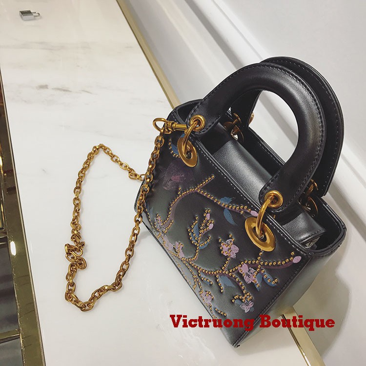 Túi xách đinh tán cao cấp