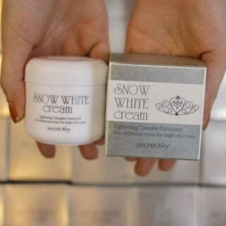 Kem dưỡng trắng da Snow White Cream