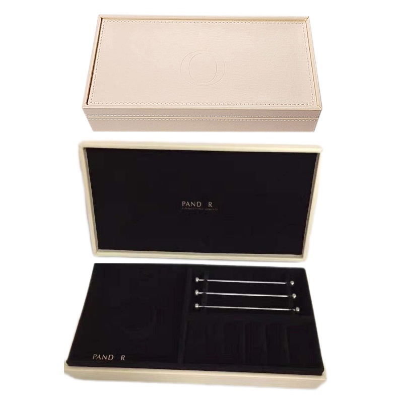 Hộp Đựng Trang Sức Pandora Hình Vuông Bằng Da PU
