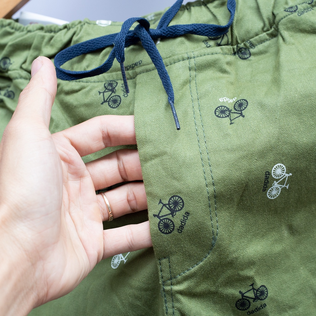 Quần Short Kaki Bé Trai  Lưng Thun Có Dây Rút Chất Vải Co Dãn