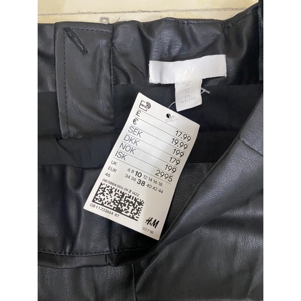 Chân váy Hm da sz 38 form nhỏ như 36 new tag