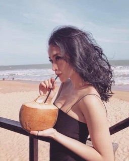 bích diệp đặt bộ ngủ
