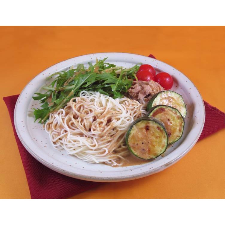 Sốt Salad Mè Nhật Bản Chai 1090g