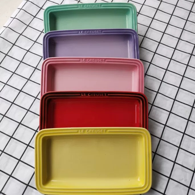 Khay chữ nhật gốm sứ Le creuset  dài 25cm, cao 2.9cm trang trí món ăn,dùng cho quán cafe nhà hàng