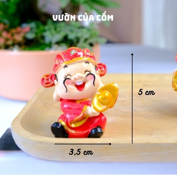 Tượng ông thần tài phong thủy trang trí tiểu cảnh sen đá , cây cảnh , thủy sinh . Kíck thước 3,5 x 5 cm