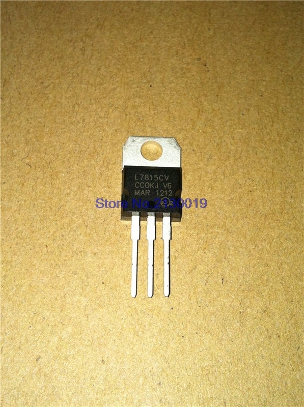 100 Cái / lốc L7815CV TO220 L7815 TO-220 7815 LM7815 MC7815 IC mới và nguyên bản Còn hàng