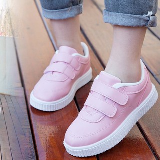 Giày bé gái 1 đến 6 tuổi dáng thể thao đế mềm chống trơn quai ngang phong cách thời trang ( 222 )