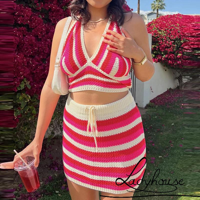 LD-Ladies Knitted Leisure Suit, Color Matching V-neck Hanging Neck Tie Up Backless Midriff-baring Camisole + Short Bust