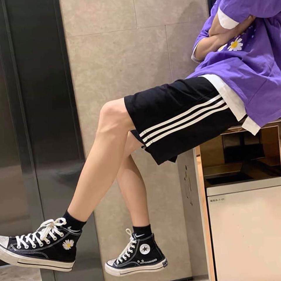 [GIÁ HUỶ DIỆT]  Quần thể thao đùi 3 sọc- Quần ngố 3 sọc rẻ- Quần thể thao unisex Uzzlang (có ảnh thật)