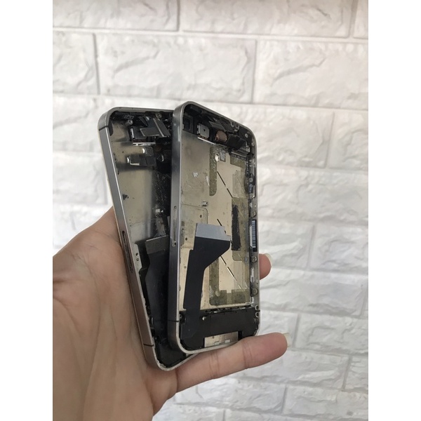 Màn hình  vỡ kính Iphone 4/ 4s zin - không phải điện thoại   ( bao hiển thị và cảm ứng )