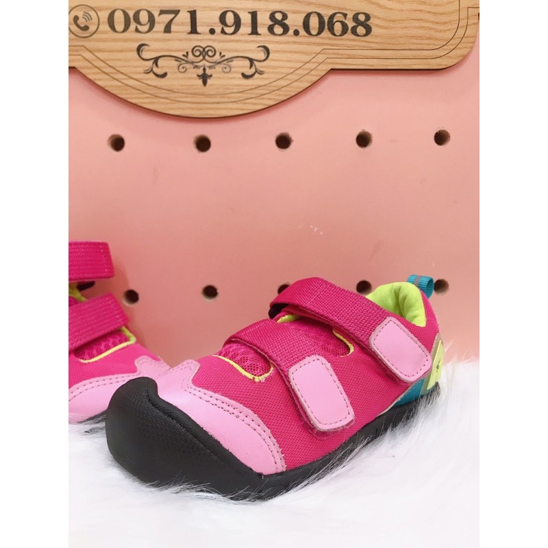 Giày si cho bé gái.
