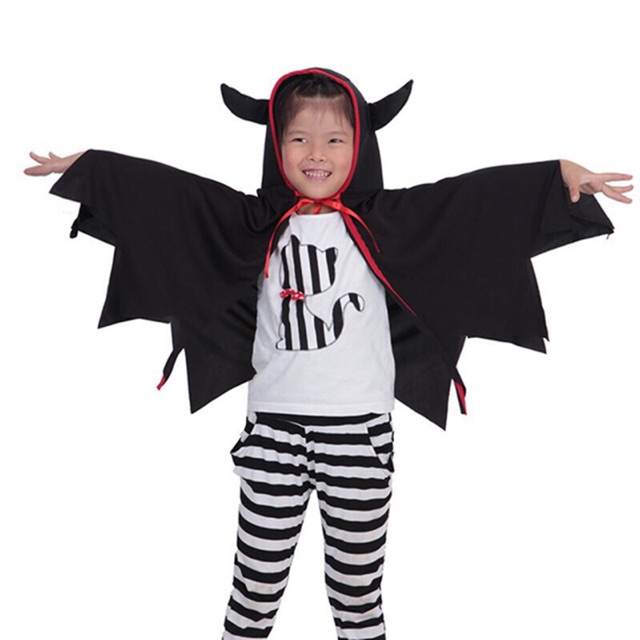 Áo choàng có sừng dễ thương cho bé chơi Halloween