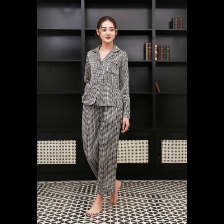 [Mã BMBAU300 giảm 7% đơn 499K] Bộ pijama dài tay lụa họa tiết đen trắng