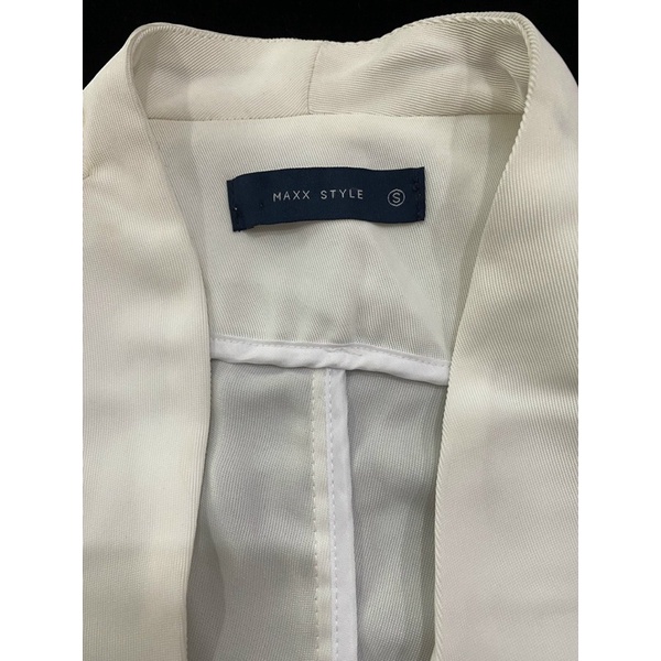 Áo vest trắng cài khuy Ninomaxx (Size S, M/ Dơ nhẹ) - Thanh lý vnxk