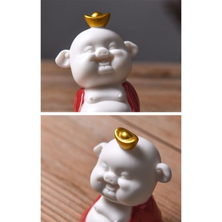 Tượng chibi chú Heo may mắn - đội thỏi vàng