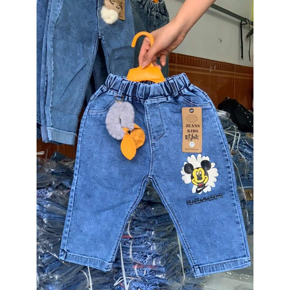 Quần jeans lửng cho bé gái 18-32kg