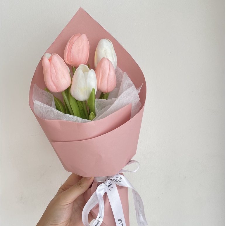 Hoa Tulip lụa  siêu xinh xắn