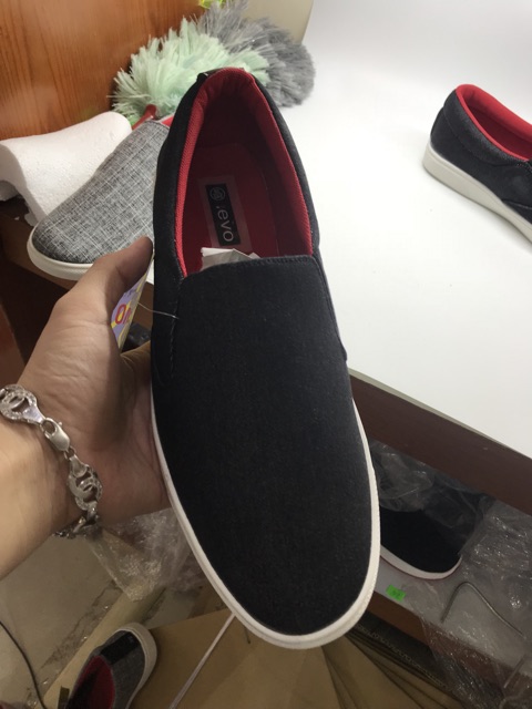 Giầy Nam Vải Bò Đen Cao Cấp ( video) | BigBuy360 - bigbuy360.vn