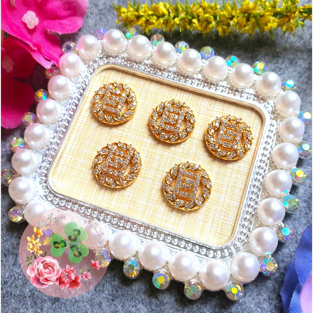 Mã SR002 . Charm kim loại dòng cao cấp đính đá trang trí móng siêu xinh.