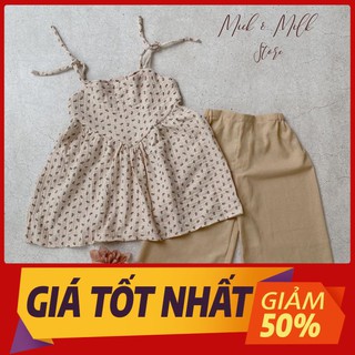 Set đồ cho bé gái gồm 1 đầm họa tiết chấm bi và quần kaki suông ống rộng