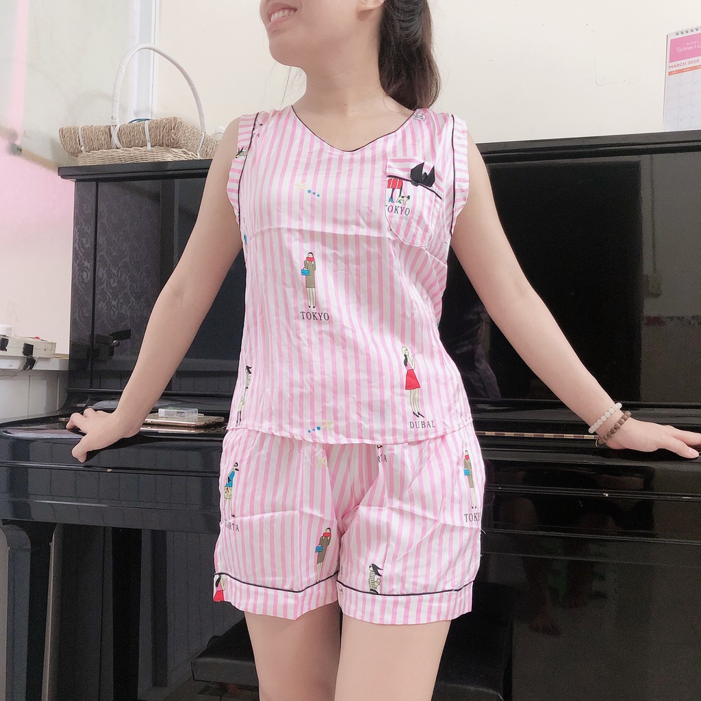 Bộ mặc nhà lụa satin thoáng mát, bộ ngủ cộc họa tiết kẻ sọc