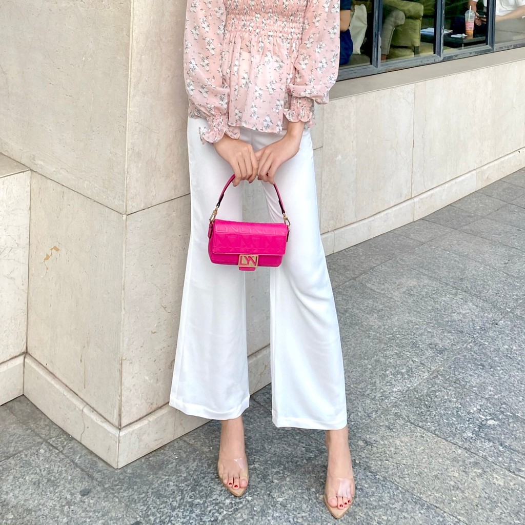 RECHIC Quần ống loe Chemise màu trắng phối áo cực xinh dạo phố công sở thanh lịch | BigBuy360 - bigbuy360.vn