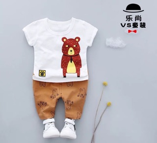 Bộ hè bé trai áo gấu quần thô lửng