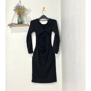 Đầm body form dáng dài( đan dây sau lưng)