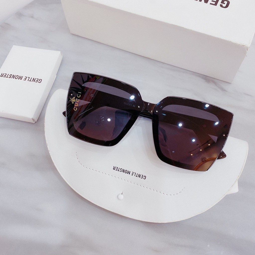 Kính mát nữ thời trang A2073 chống tia UV chống chói bảo vệ mắt hiệu quả phù hợp mang đi du lịch đi làm cá tính | BigBuy360 - bigbuy360.vn