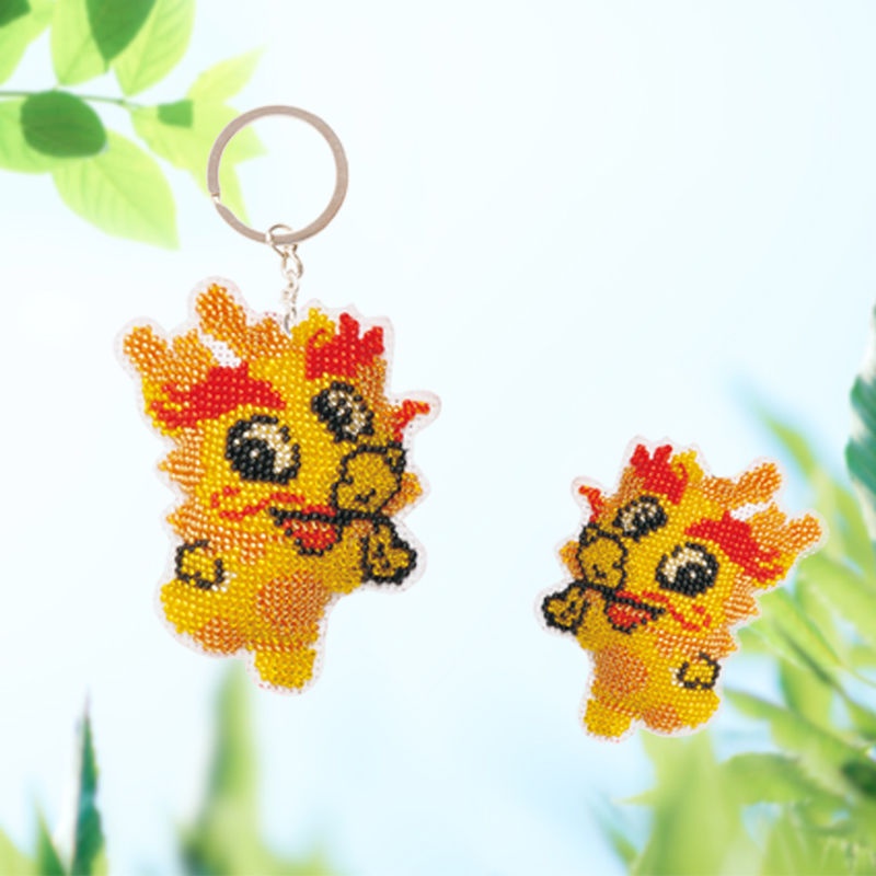 Móc khóa thêu chữ thập, móc khóa kết cườm, mẫu mười hai con giáp cực cute, cực yêu (tự thêu)