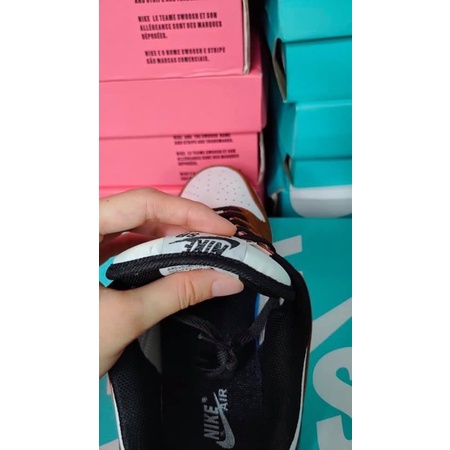 Giày thể thao ni/ ke sb