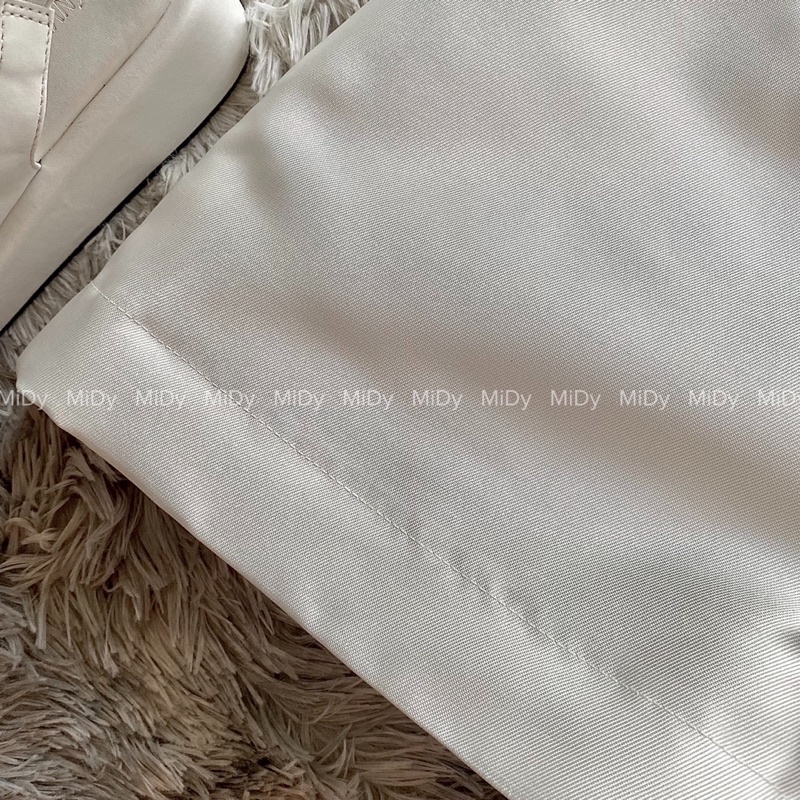 QUẦN SHORT LƯNG CAO CHẤT TAFFTA DÀY DẶN, ĐỨNG FORM MIDY.VN (hình tự chụp) | BigBuy360 - bigbuy360.vn