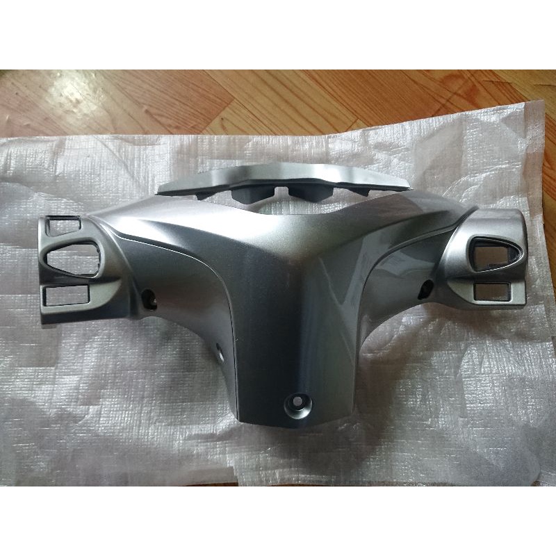 Bợ cổ FUTURE mập 125 đời 2012 - 2018 zin HONDA / gáy FUTURE 125