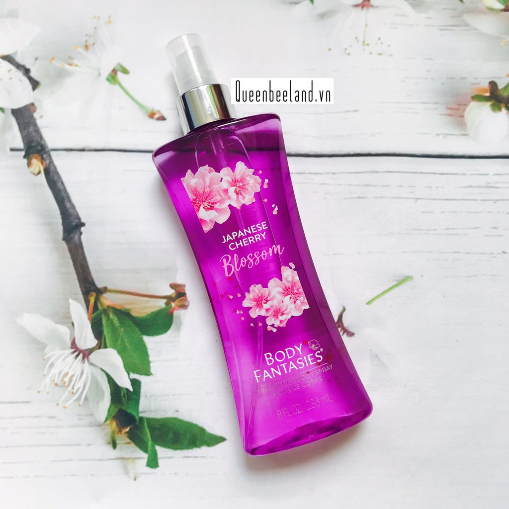 XỊT THƠM BODY FANTASIES SIGNATURE FRAGRANCE BODY SPRAY