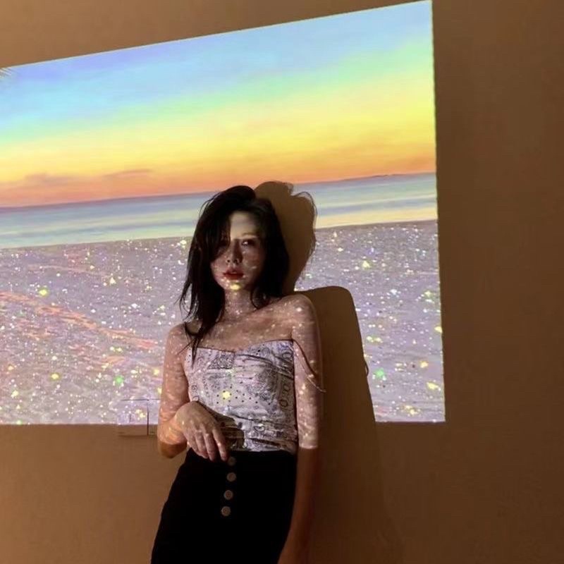 Máy chiếu sống ảo mini hình Happy birthday, phong cảnh