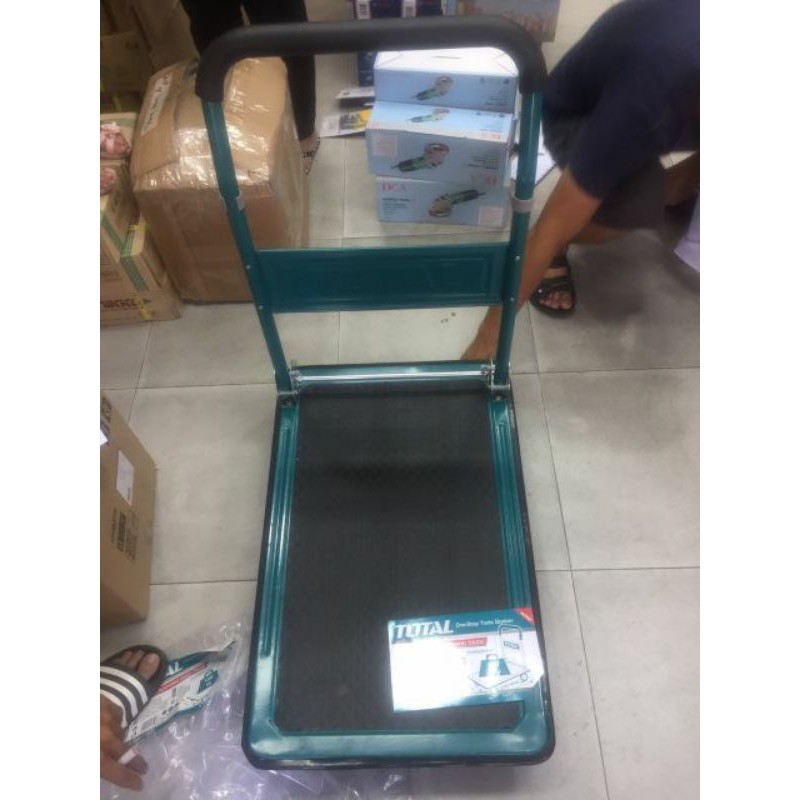 Xe đẩy hàng 150kg bằng tay có thể gập lại TOTAL THTHP11502 cần gấp liên hệ shop ship ngoài nội thành