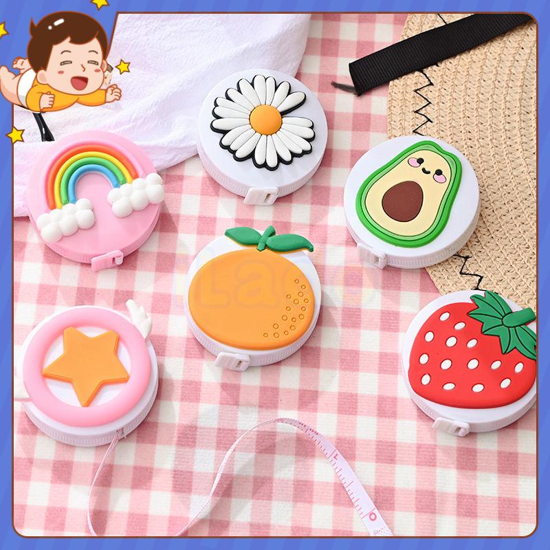 ⭐ iLado ⭐ Thước dây Mềm Mini In Họa Tiết Hoạt Hình Thước Dây Đa Năng Đo Chiều Cao dễ dàng mang theo 1.5m/1.8m Hoạt Hình  Cuộn Rút bấm rút dây tự động chất lượng cao Tiện Lợi đo eo, vòng bụng