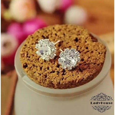 MEA-Fashion Women Silver Plated Clear Crystal Rhinestone Ear Stud Earrings