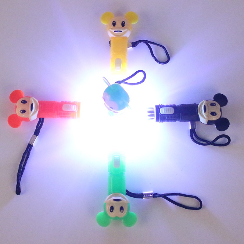 Đèn pin mini hình Mickey siêu sáng có kèm pin E814
