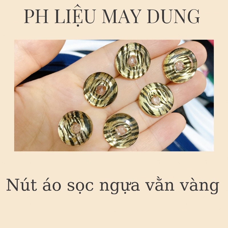 Nút áo sọc vằn ( bán từ 5 nút)