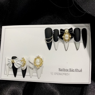 Móng giả thiết kế sang chảnh