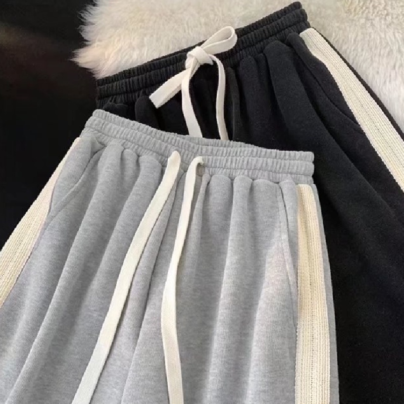 Quần ngắn ống rộng Họa Tiết Sọc Ngang Phong Cách Nhật Bản Dành Cho Nam