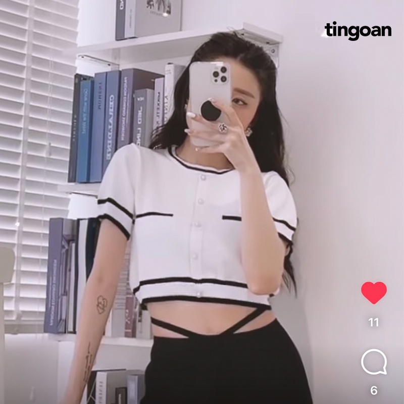 Áo len croptop ngắn tay cổ tròn cúc ngọc trắng ALISSA TOP/WH